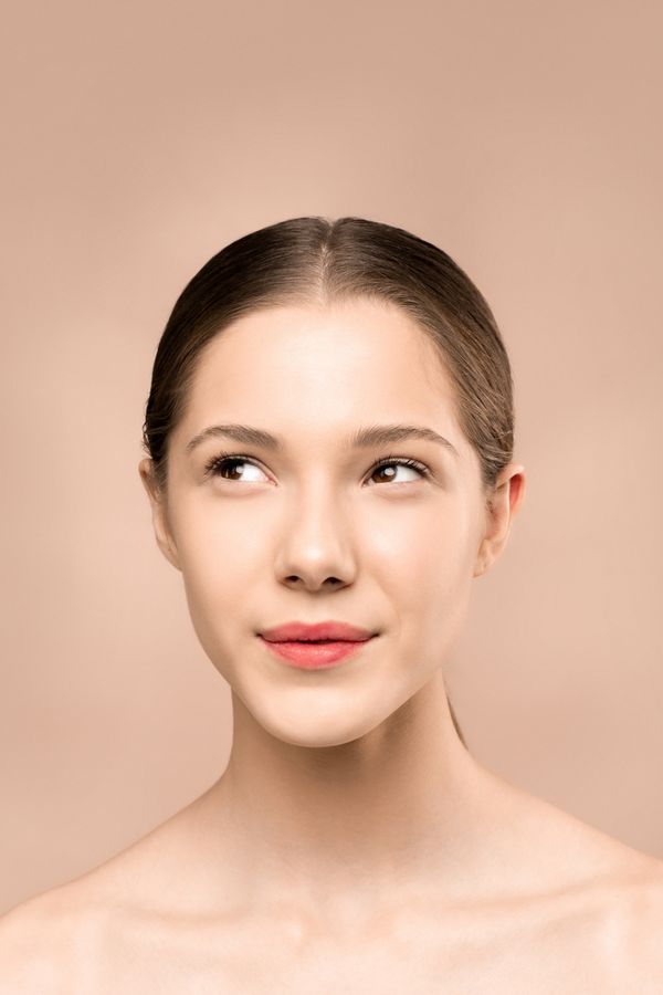 Freelance bridal makeup artist, Face Stories student success story