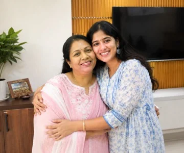 Homemaker turned freelance makeup artist in Chennai